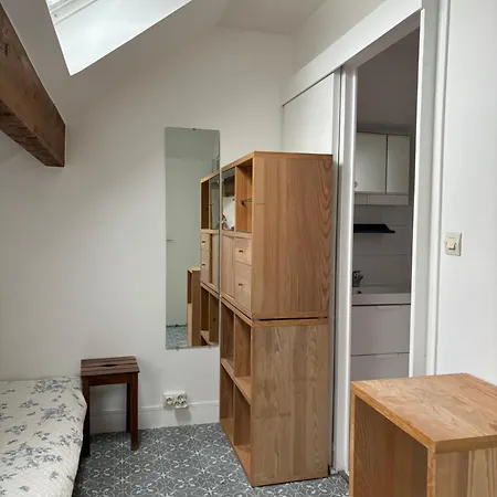 En Mezzanine Apartment *